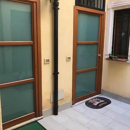 Nonno Antonio's House * Palermo